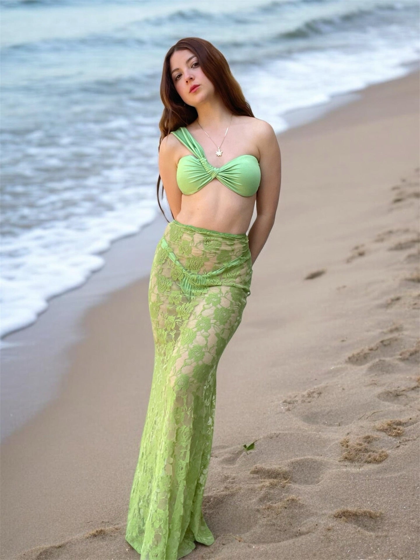 Falda Larga de Encaje Lima